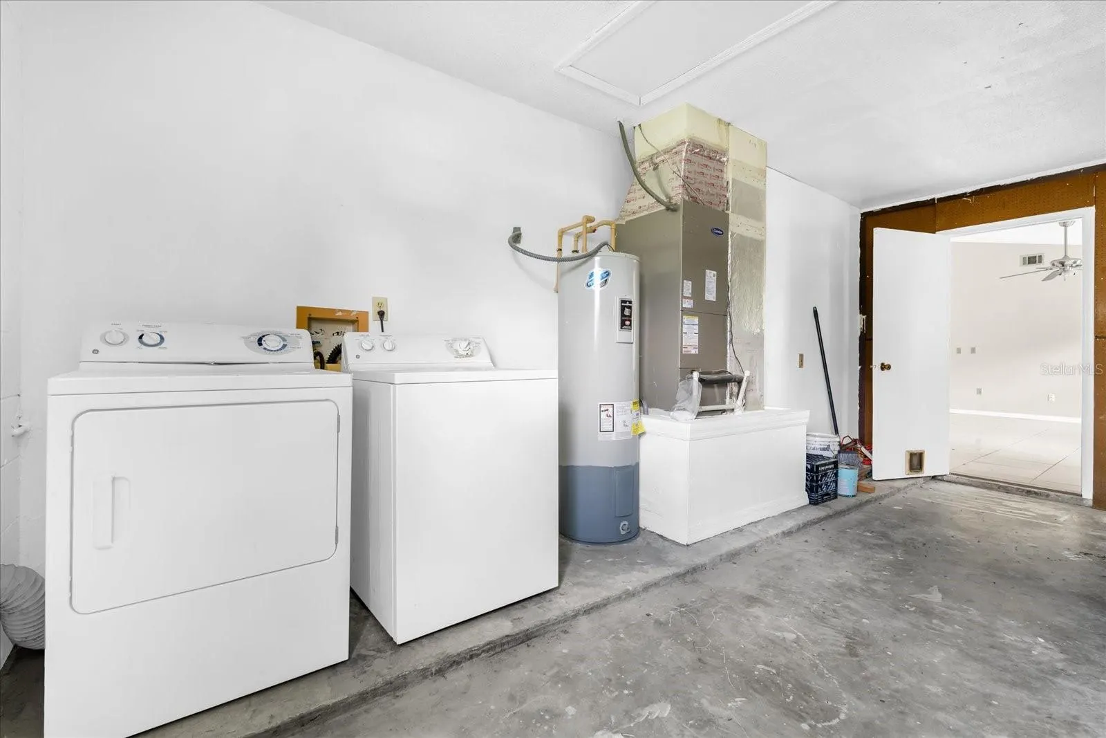 936 GILLINGHAM CT