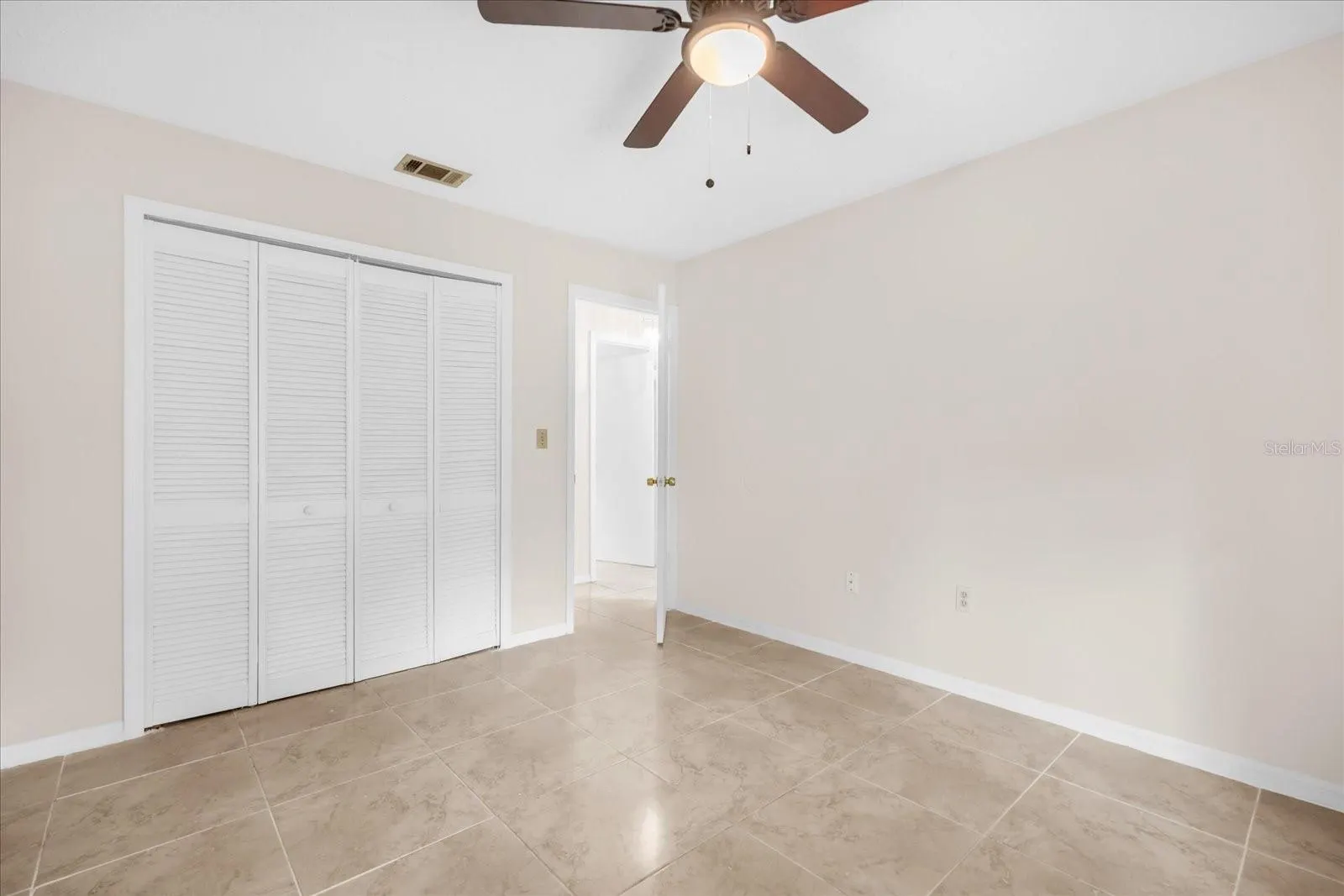 936 GILLINGHAM CT