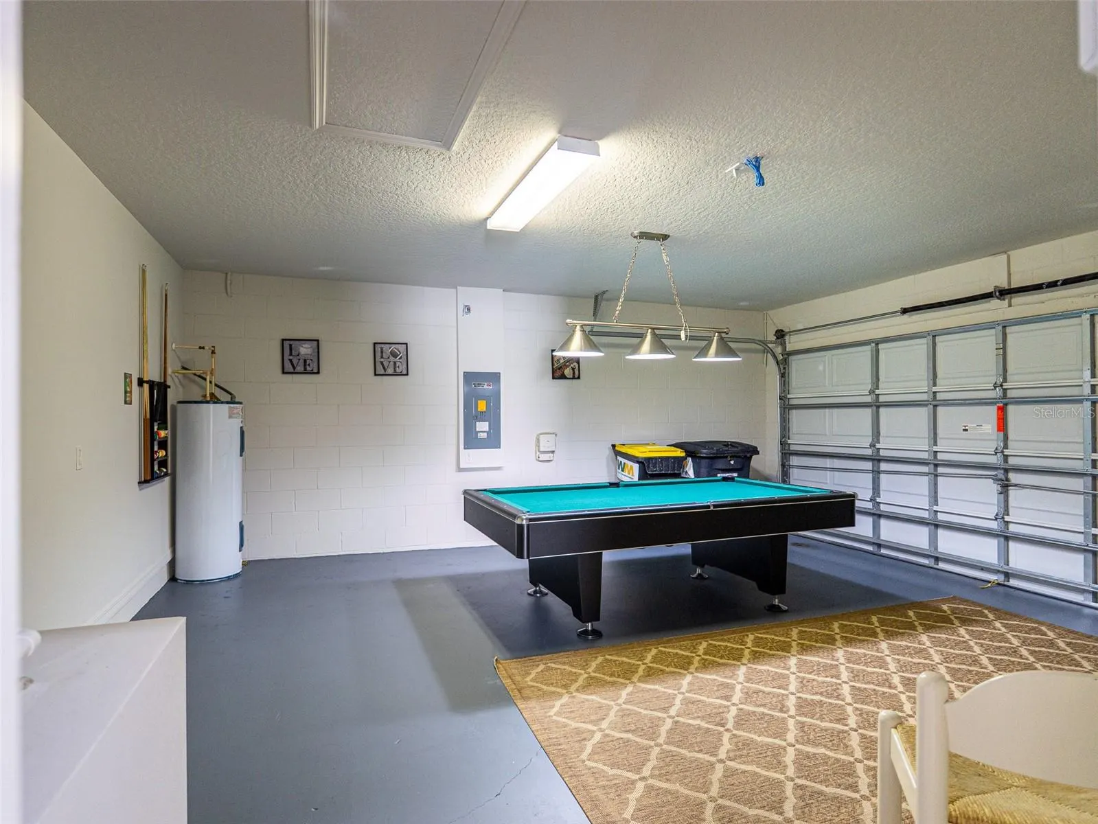 124 LANCASTER DR