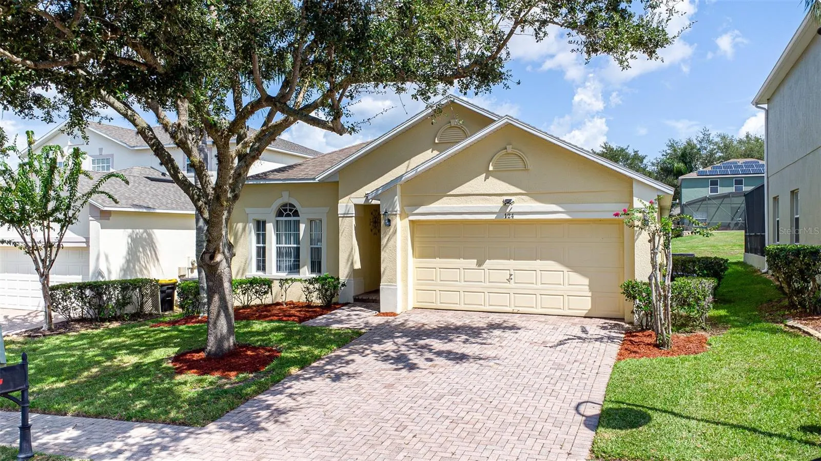 124 LANCASTER DR