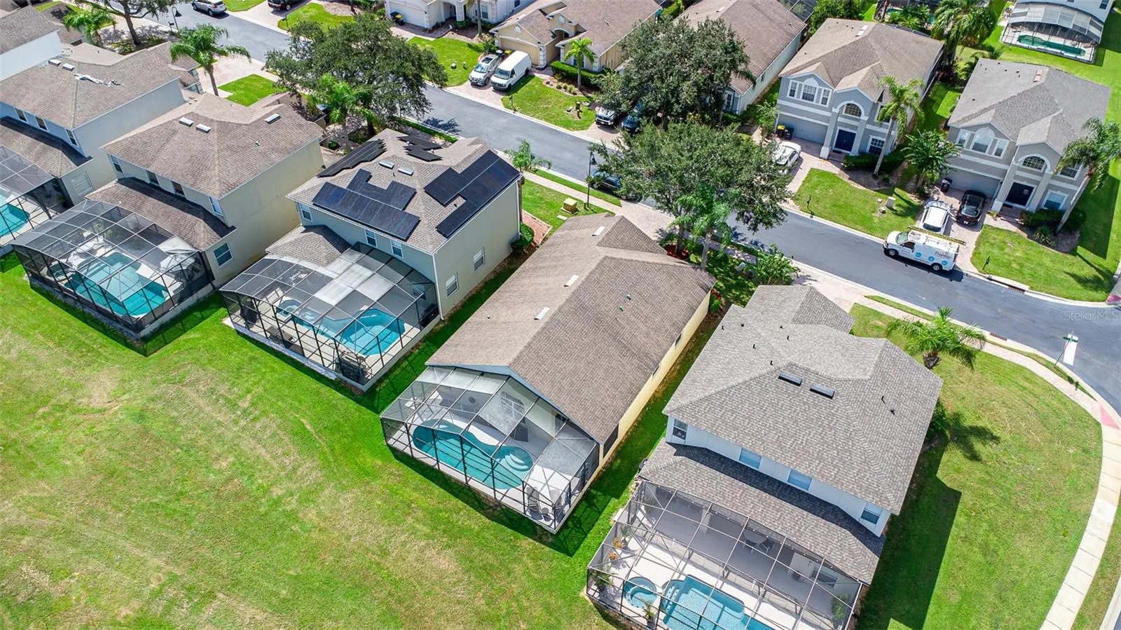 124 LANCASTER DR