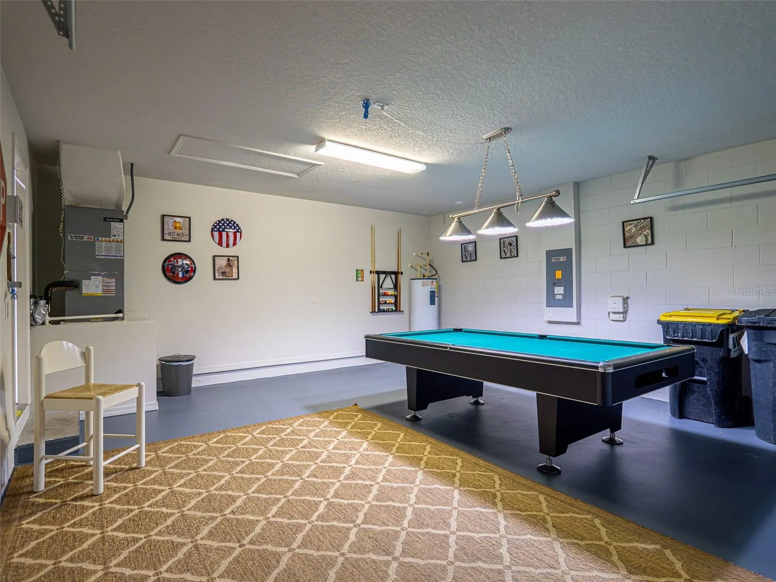 124 LANCASTER DR