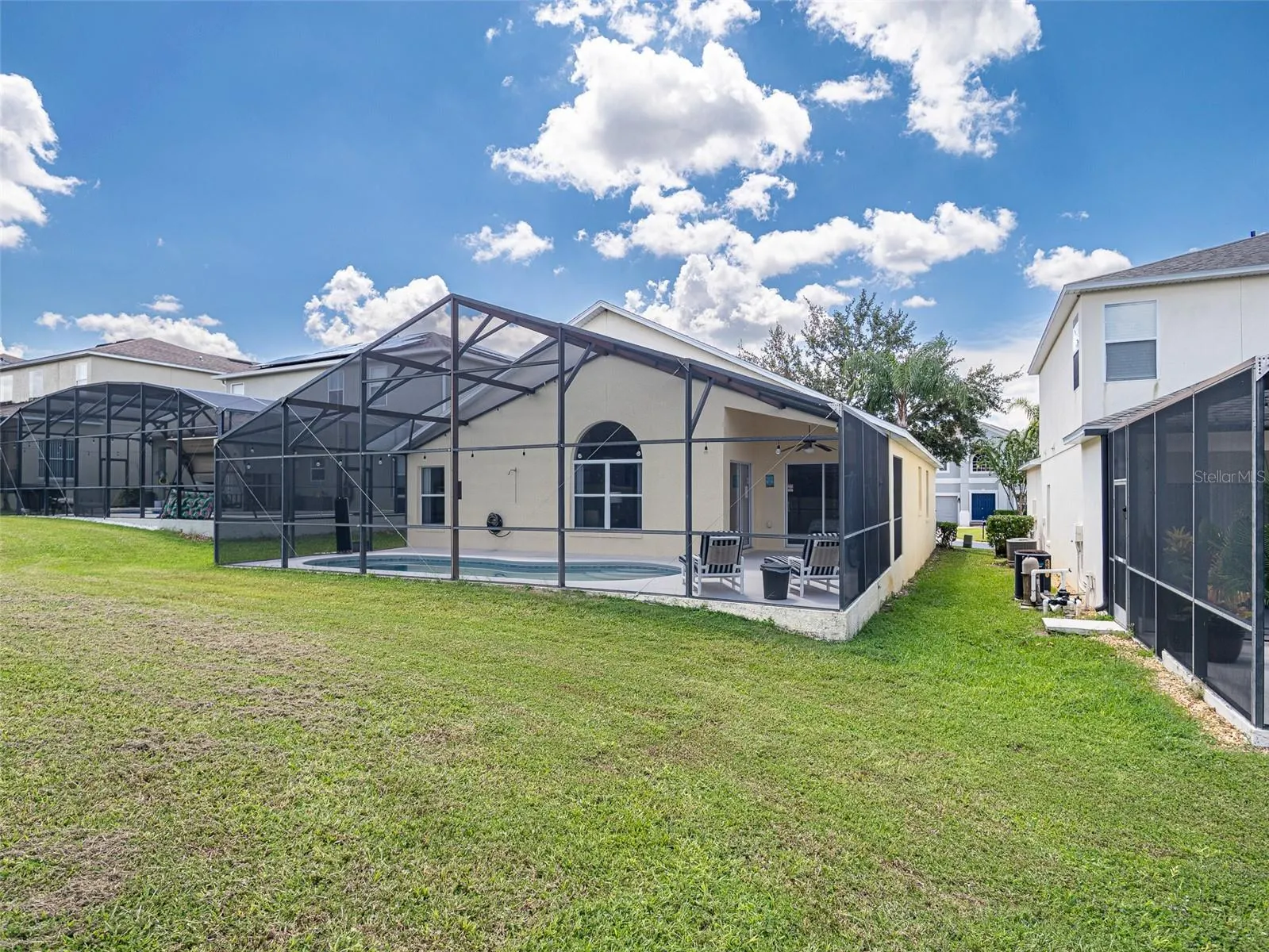 124 LANCASTER DR