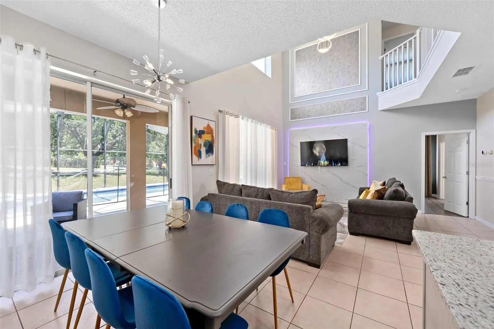 8488 OASIS KEY CV