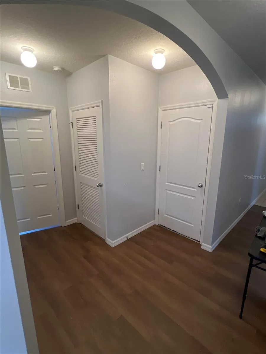 1409 WALLACE MANOR PASS