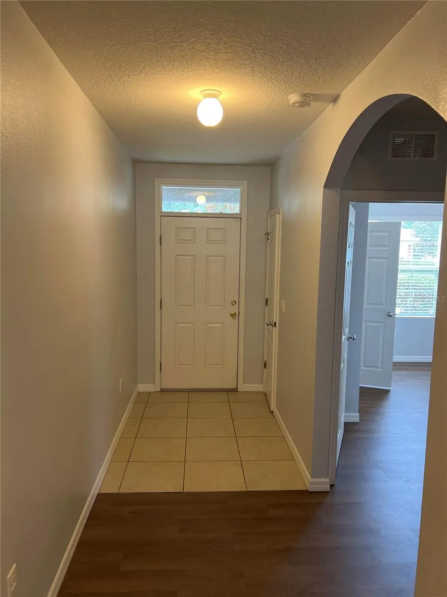 1409 WALLACE MANOR PASS