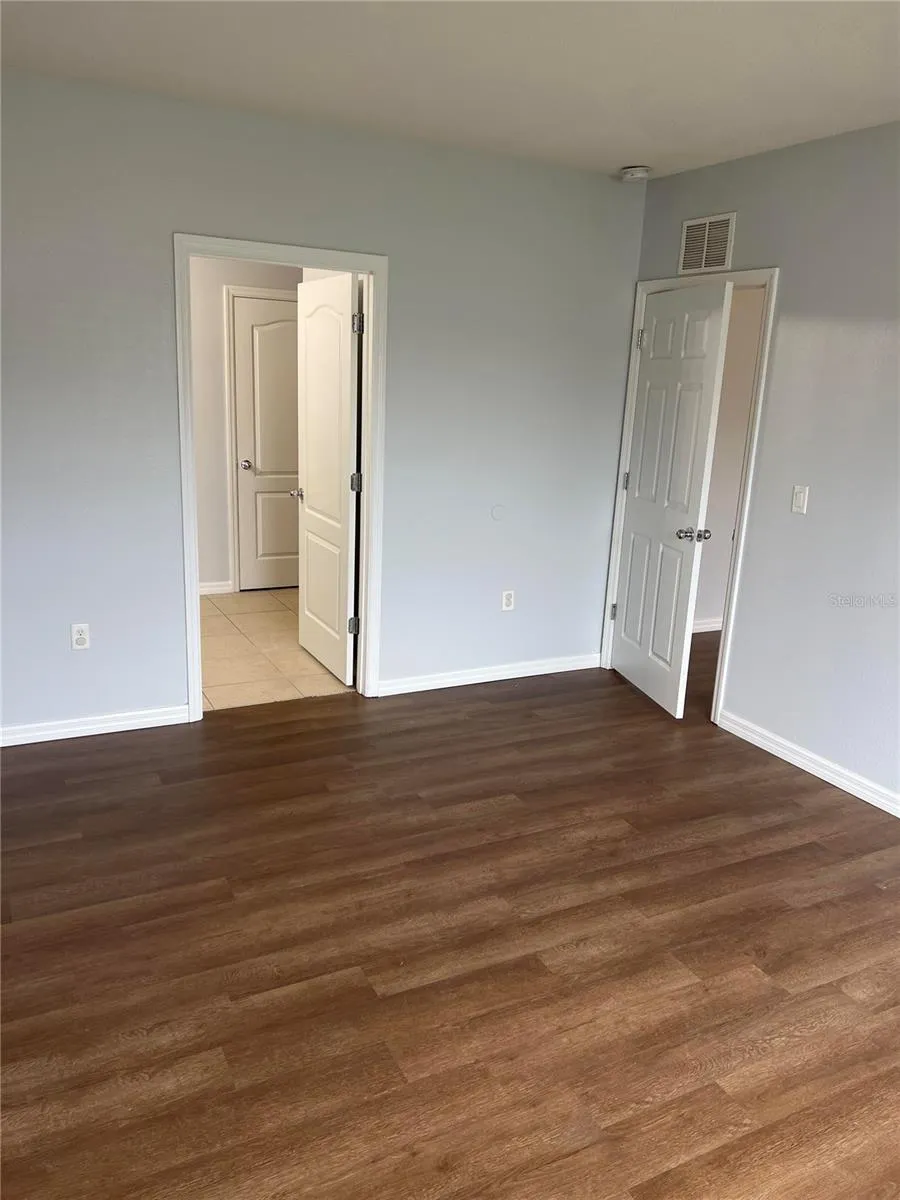 1409 WALLACE MANOR PASS