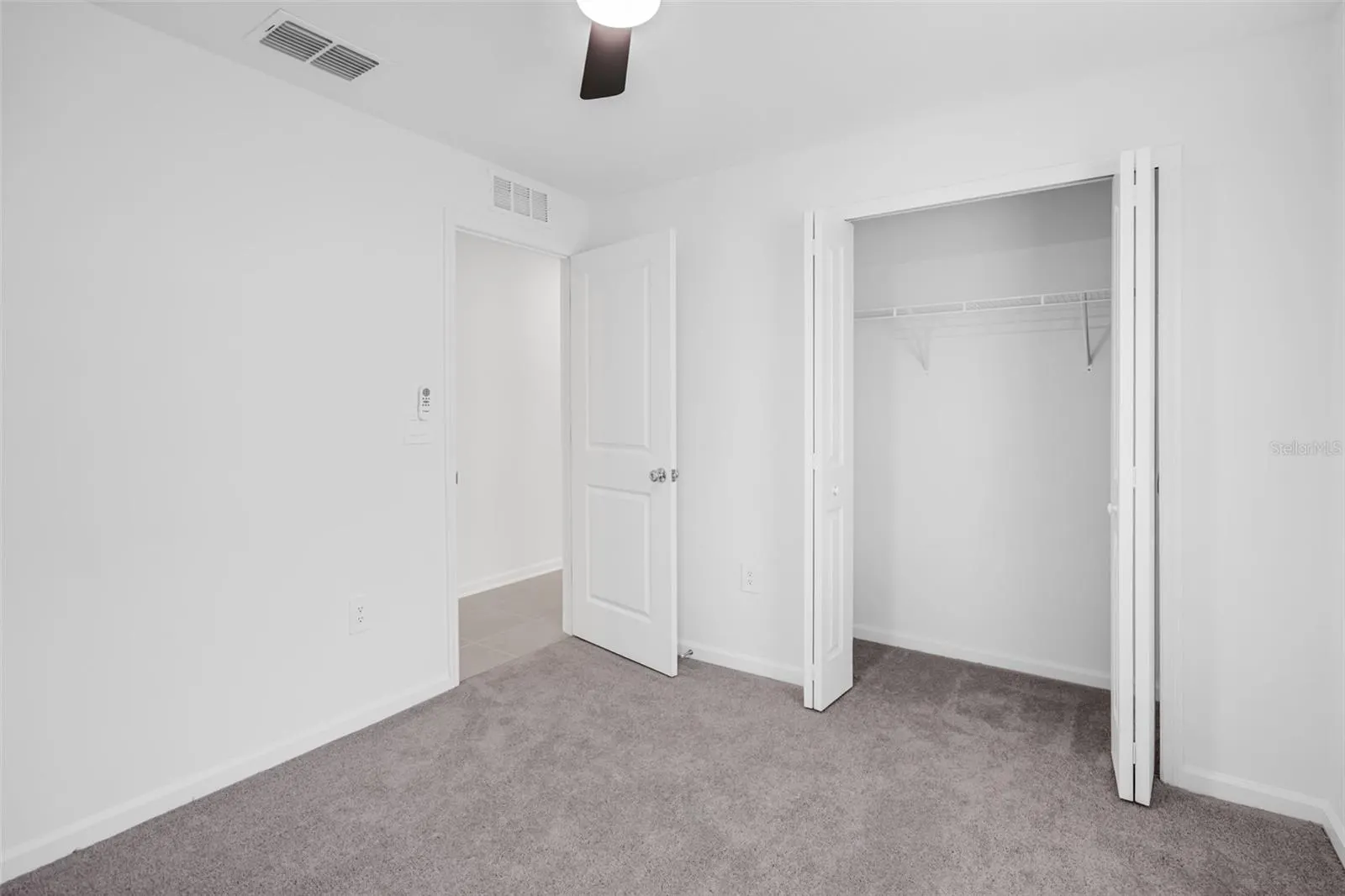2376 MCKINLEY DR