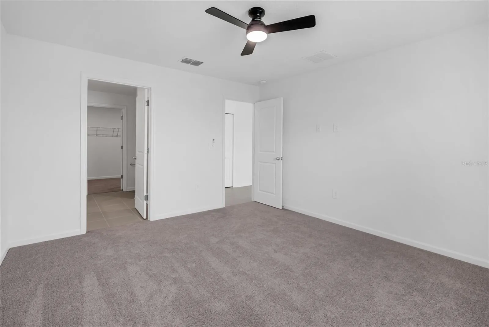 2376 MCKINLEY DR