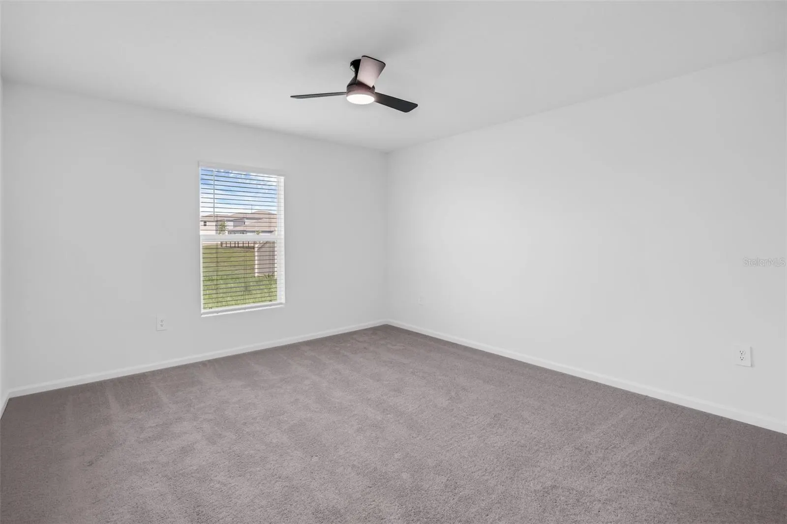 2376 MCKINLEY DR