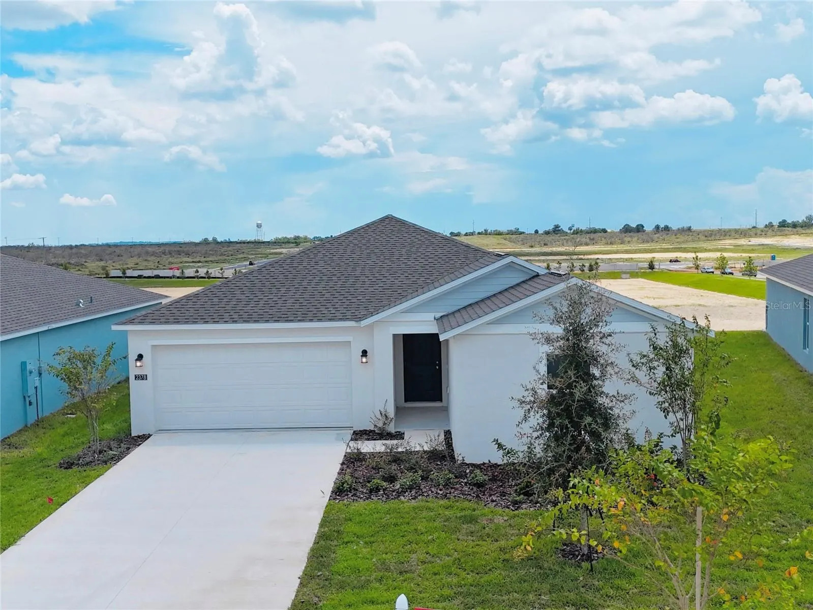2376 MCKINLEY DR