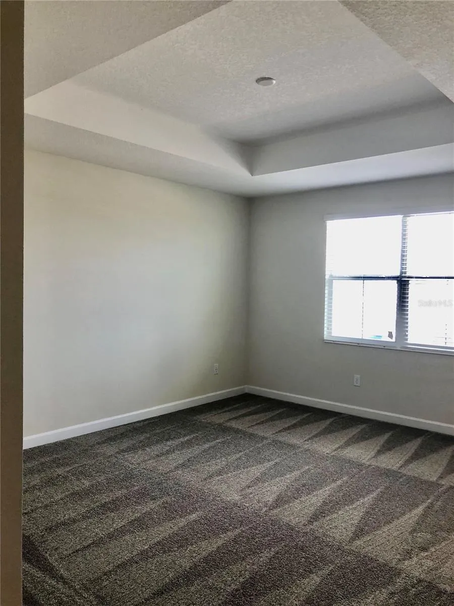 2918 THEME ST