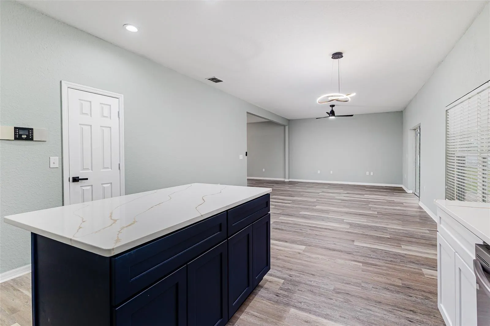 818 SUMMER GLEN DR