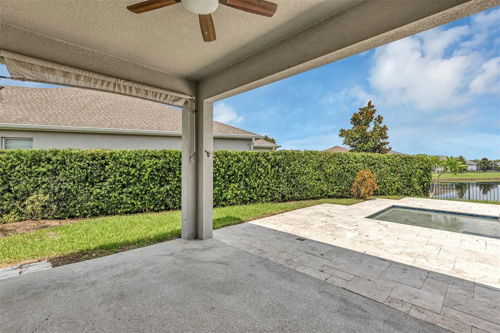 10193 LOVEGRASS LN
