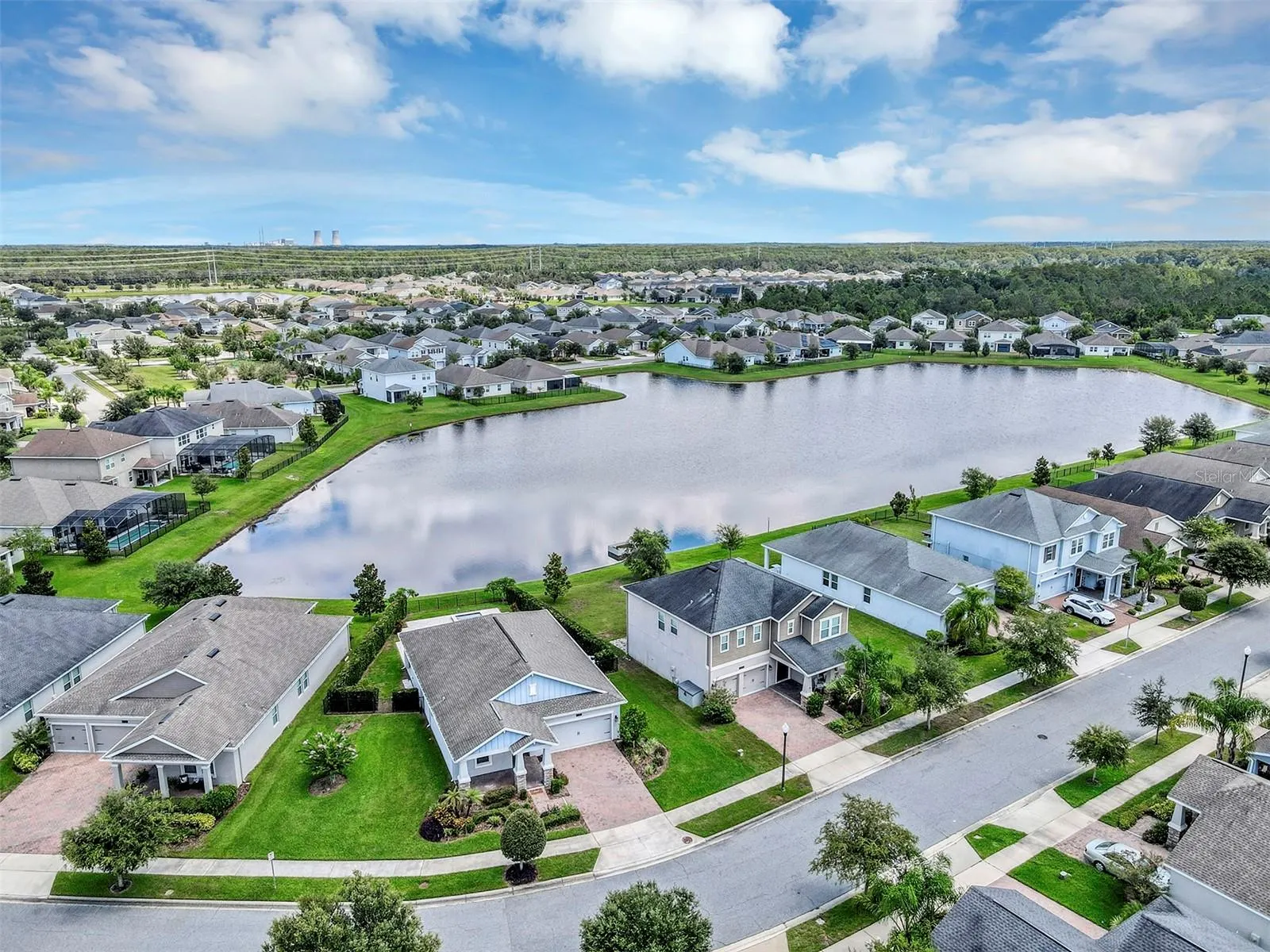 10193 LOVEGRASS LN