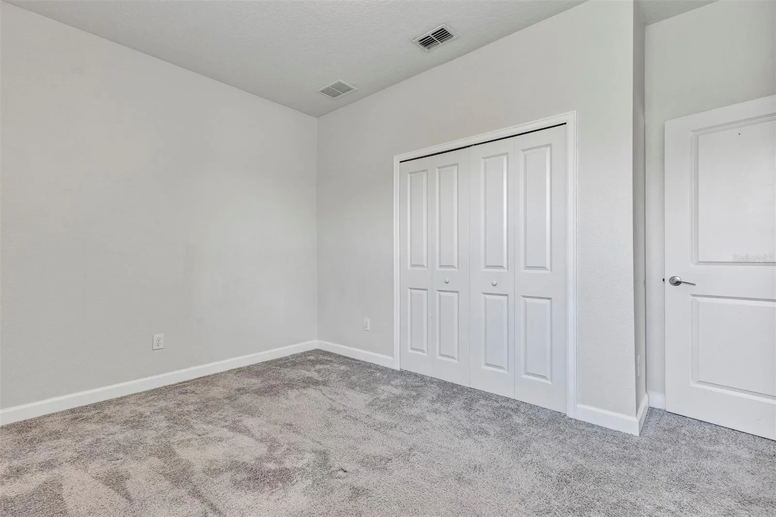 10193 LOVEGRASS LN