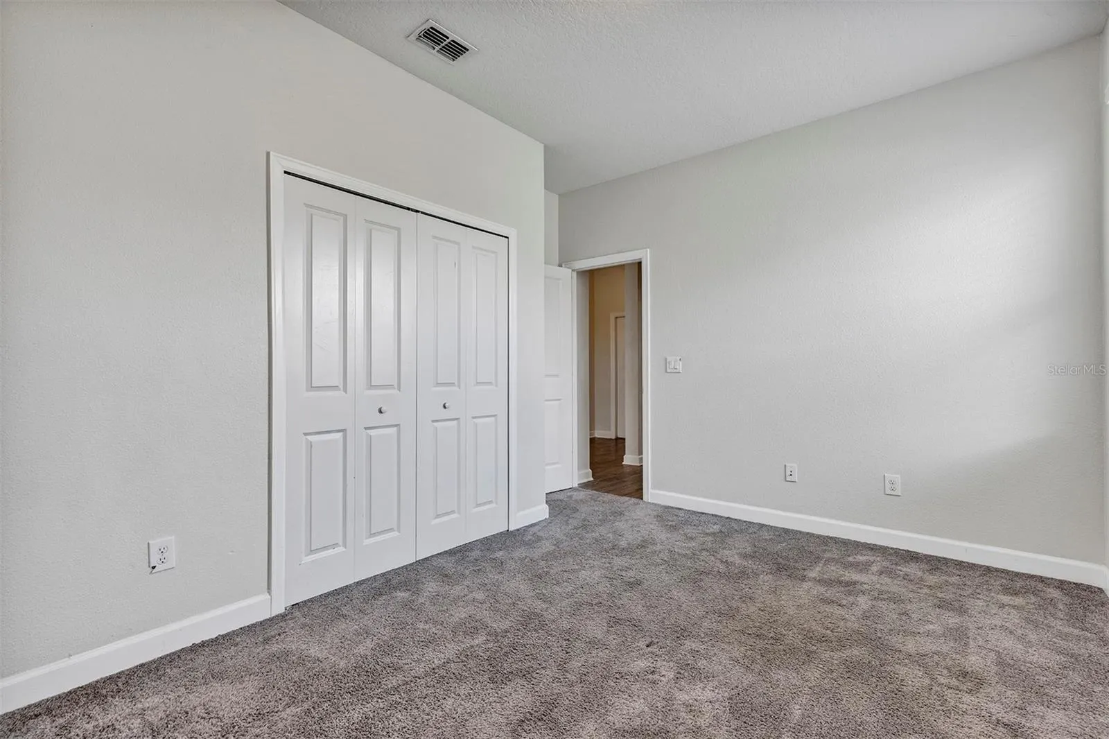 10193 LOVEGRASS LN