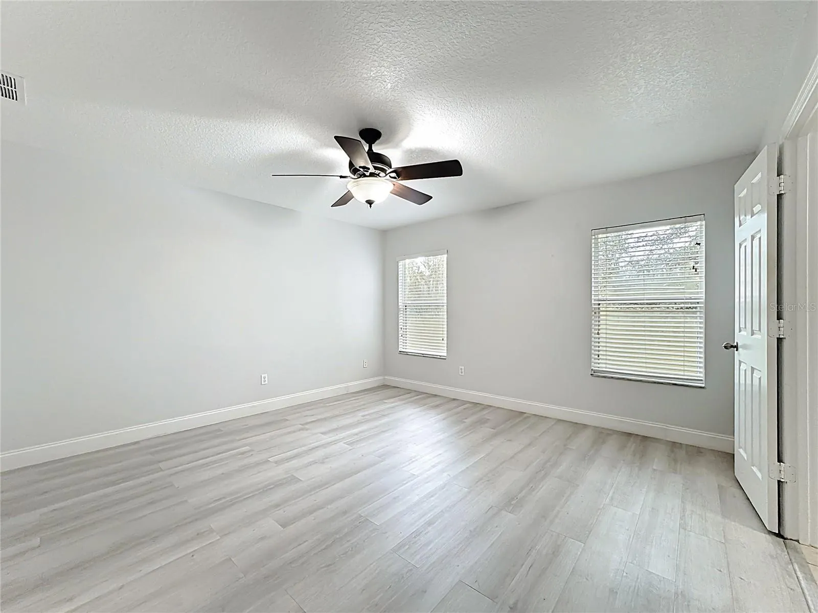 11907 GREAT COMMISSION WAY