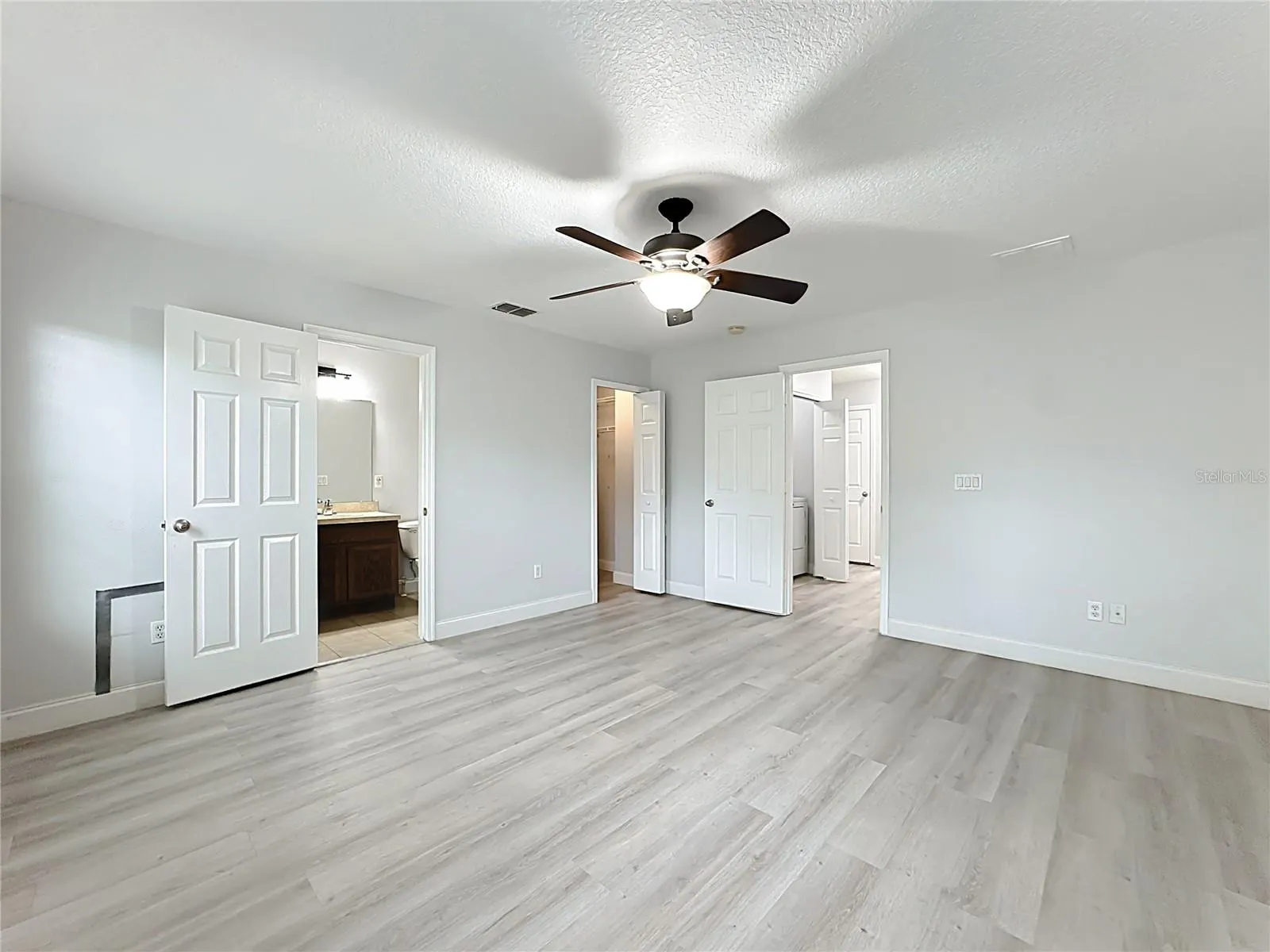 11907 GREAT COMMISSION WAY