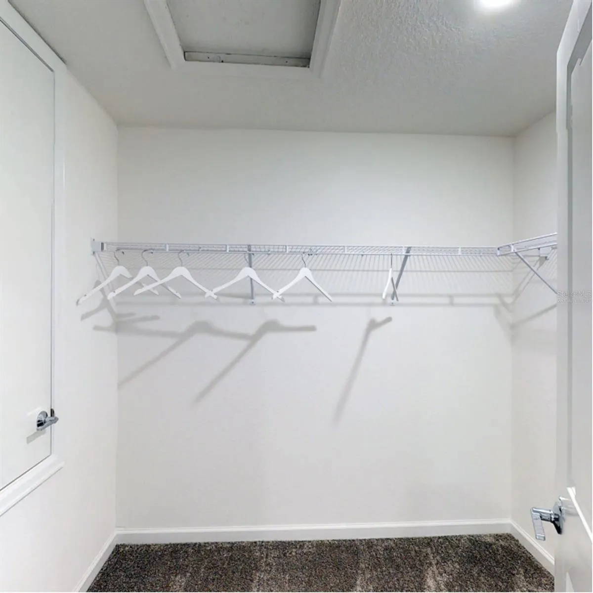 1486 LOXLEY TRL