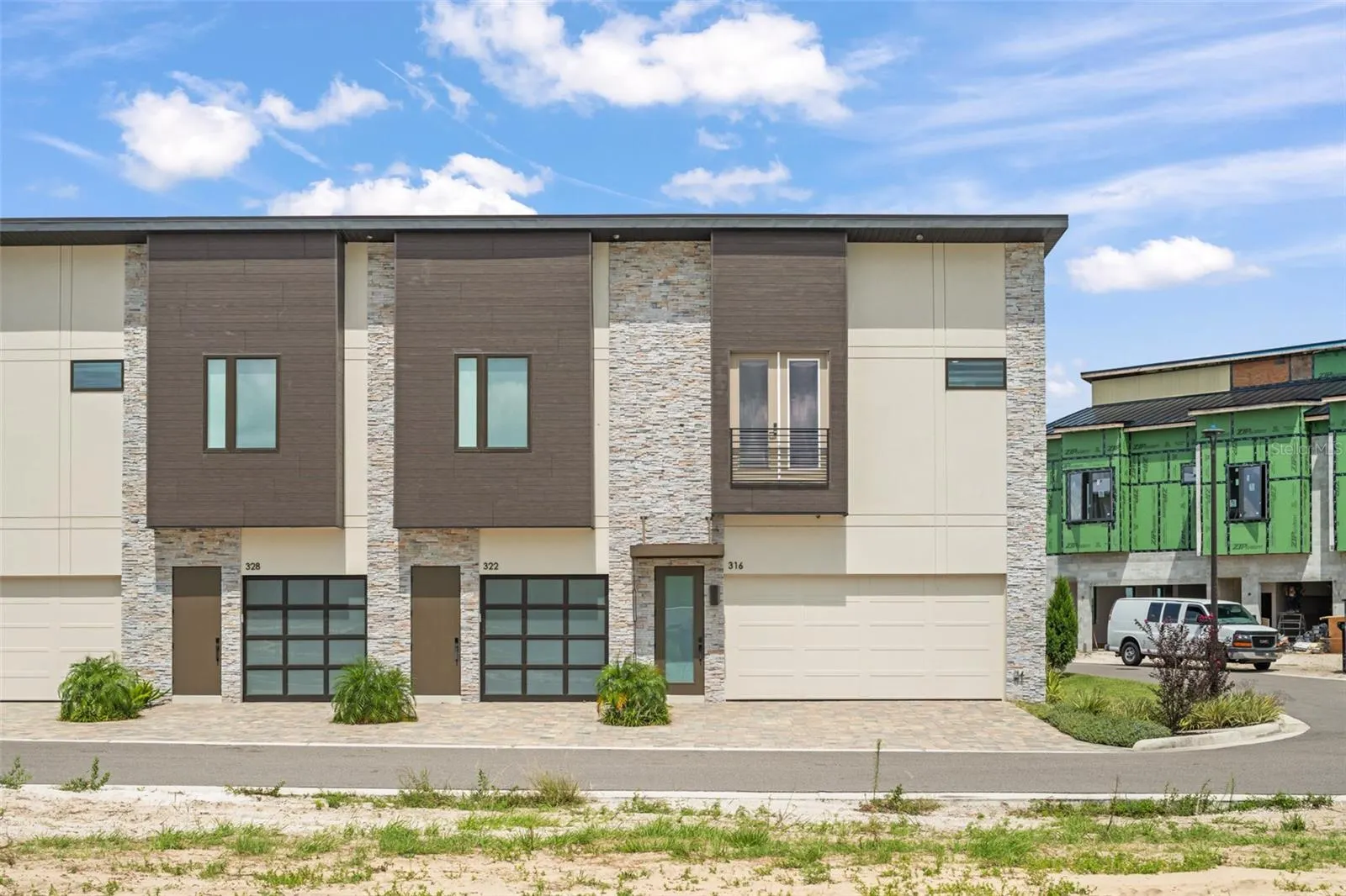 316 CHICANE CIR #11, #11