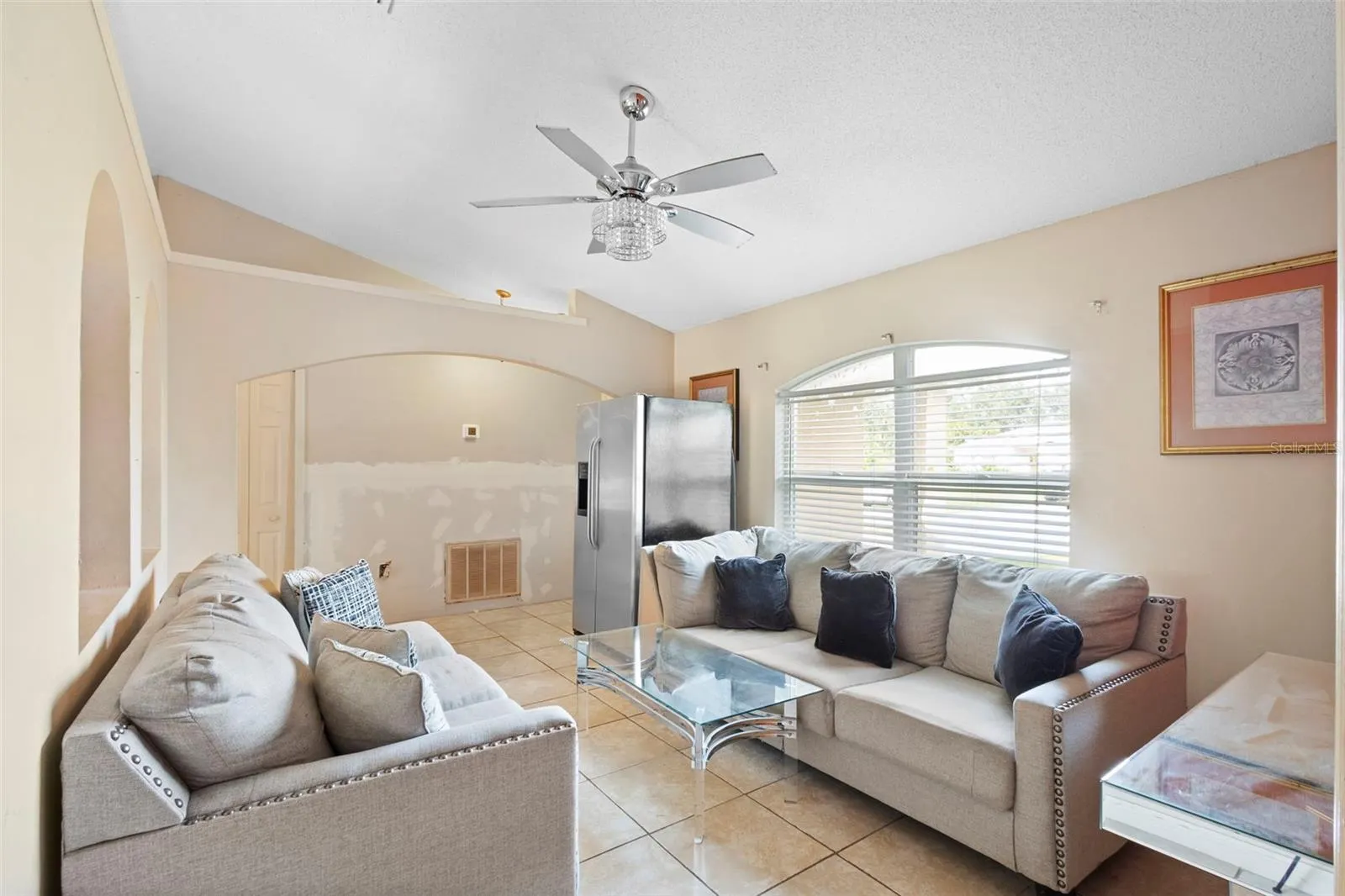 1319 DUNBARTON CT