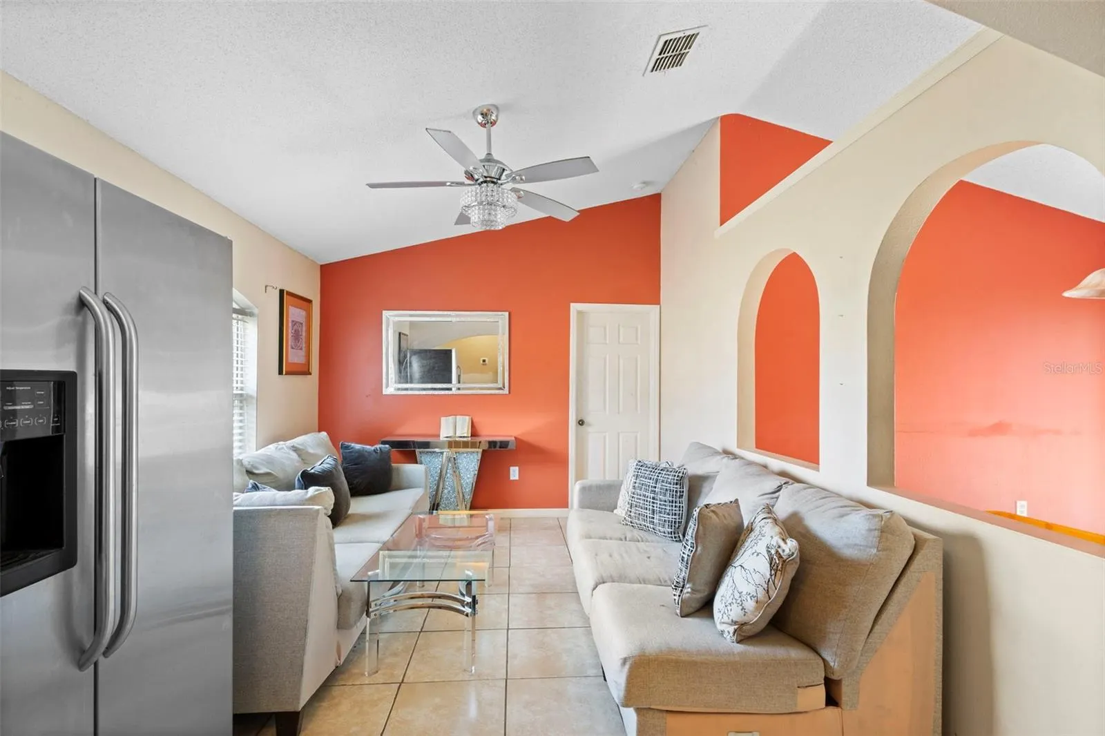 1319 DUNBARTON CT