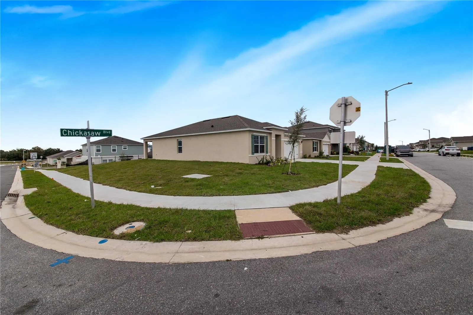 1909 CHICKASAW BLVD
