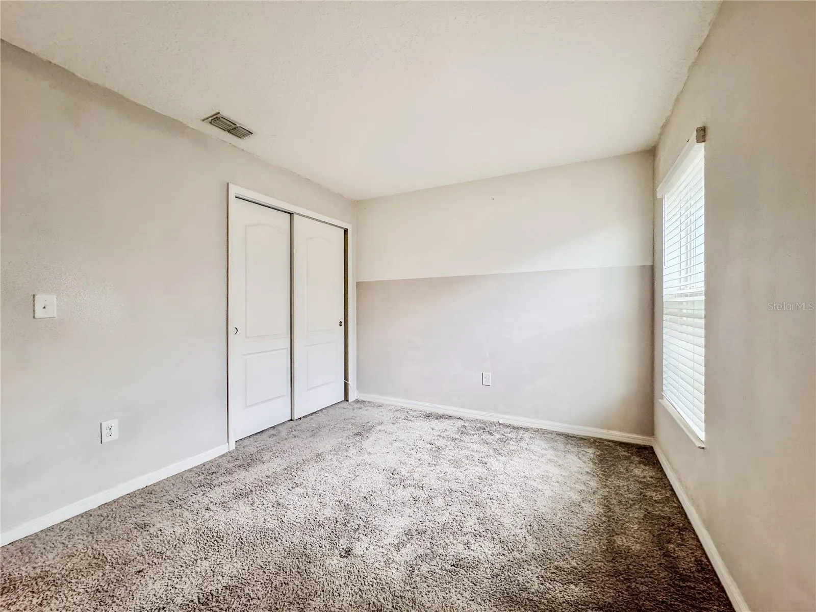 1141 AUGUSTUS DR