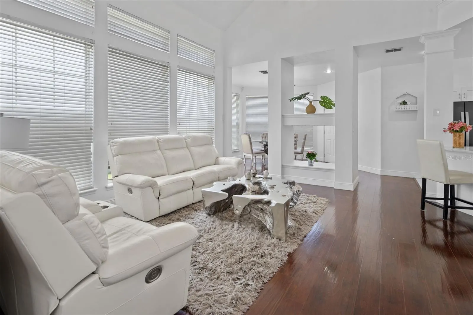 205 NORFOLK PL