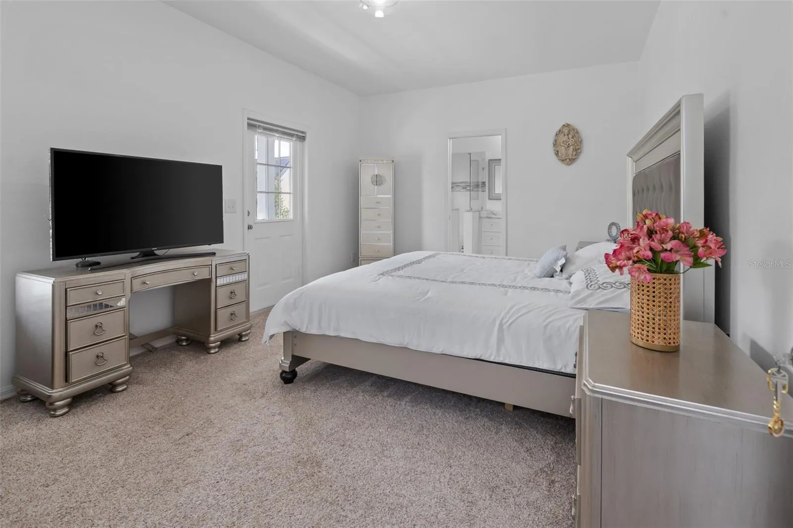 205 NORFOLK PL