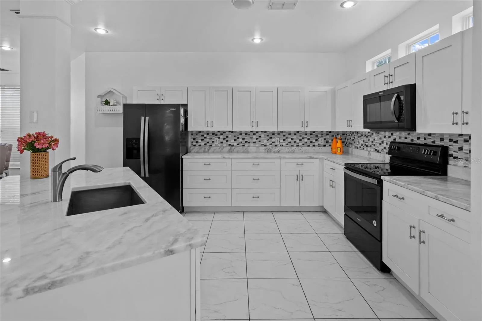 205 NORFOLK PL