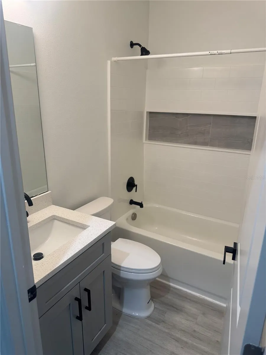 416 BEDLINGTON CT