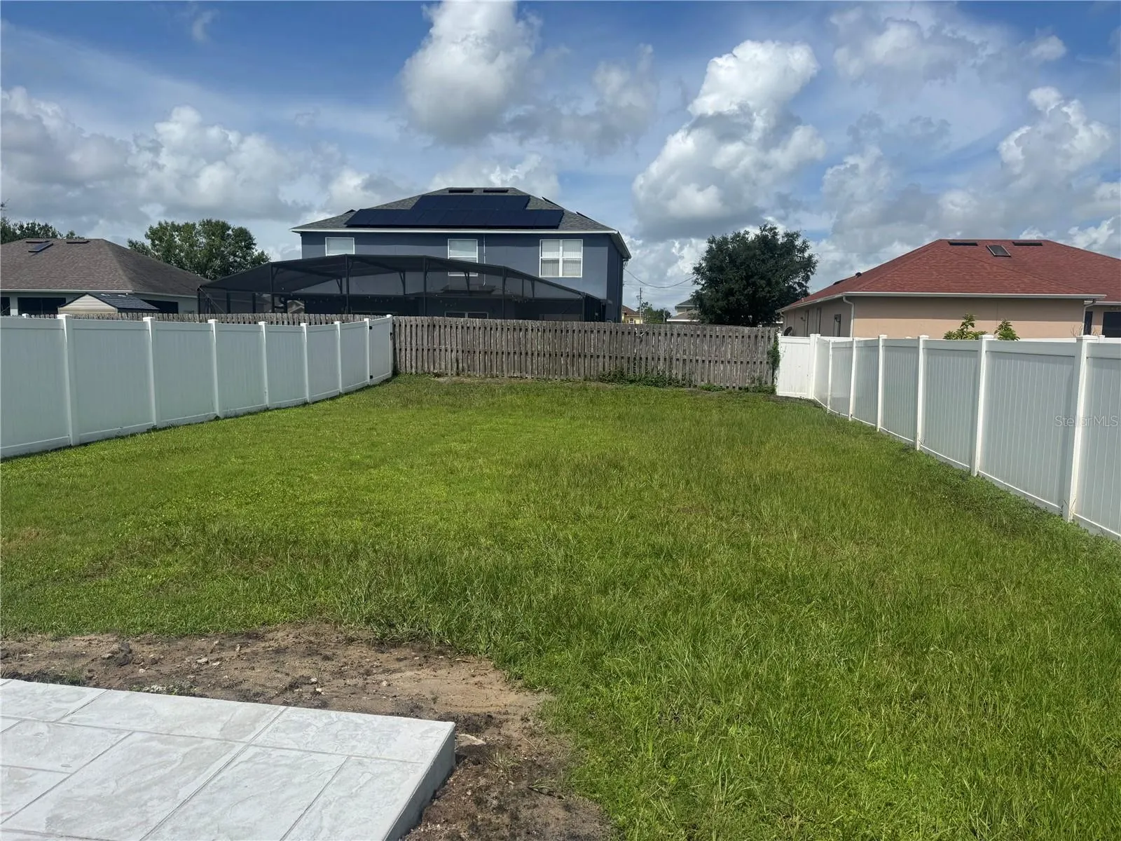 416 BEDLINGTON CT