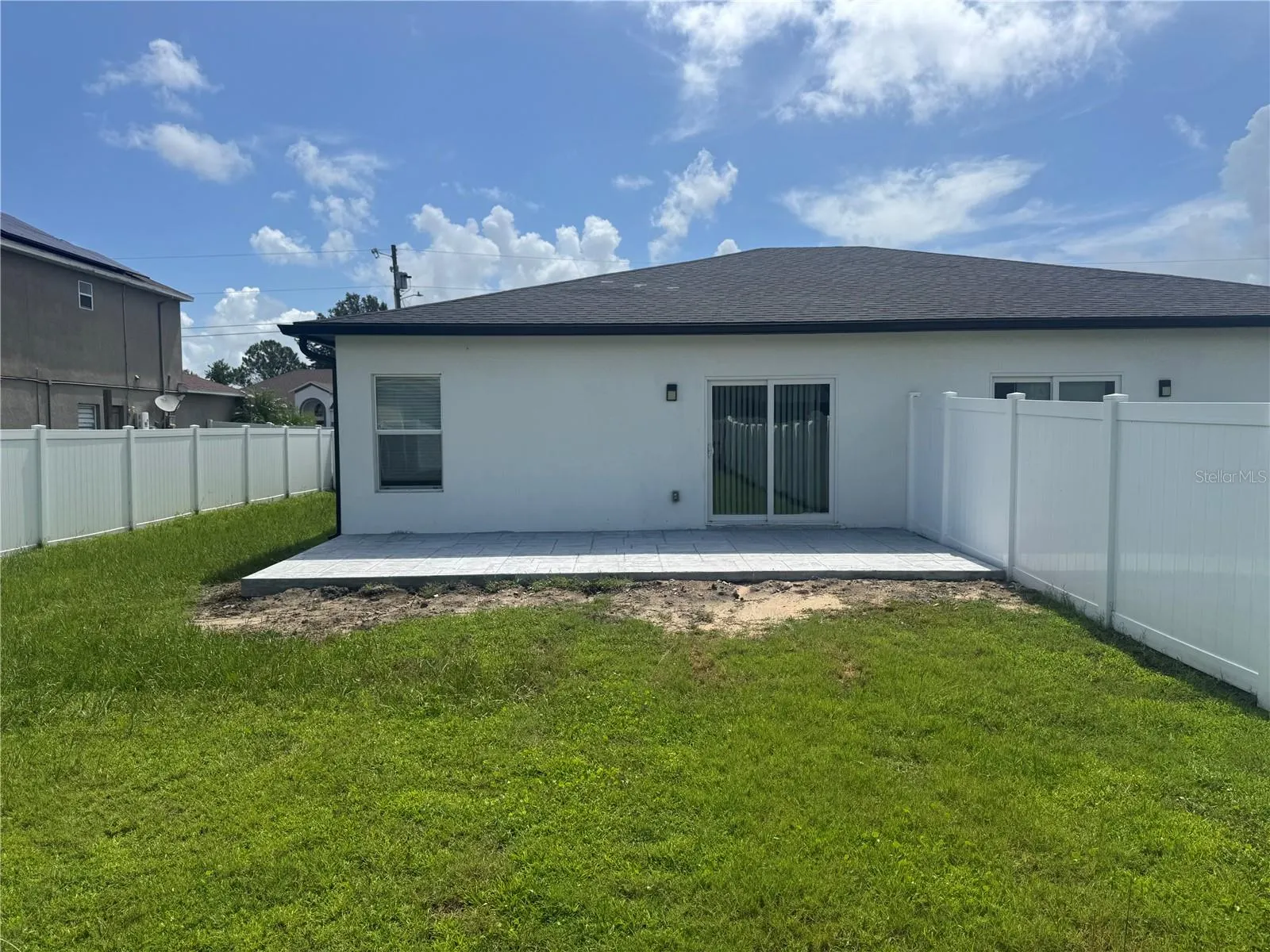 416 BEDLINGTON CT