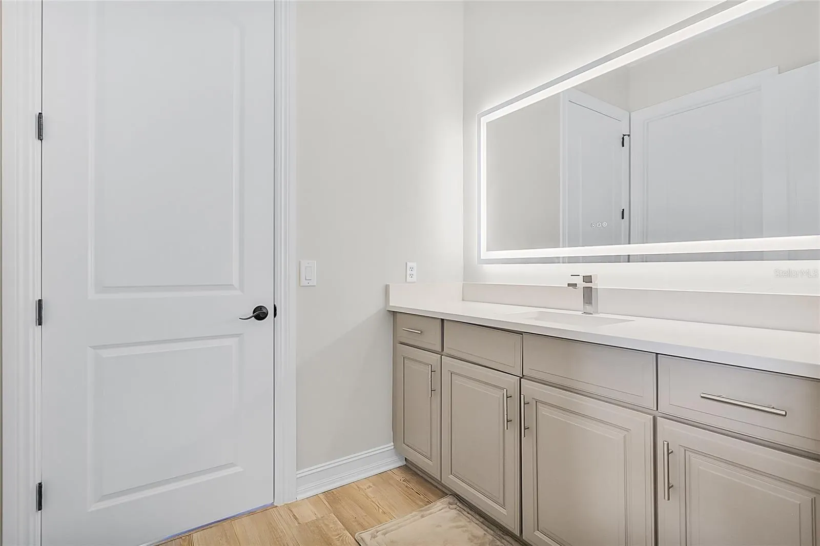 610 MUIRFIELD LOOP