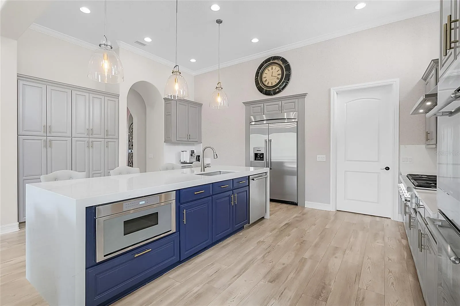 610 MUIRFIELD LOOP