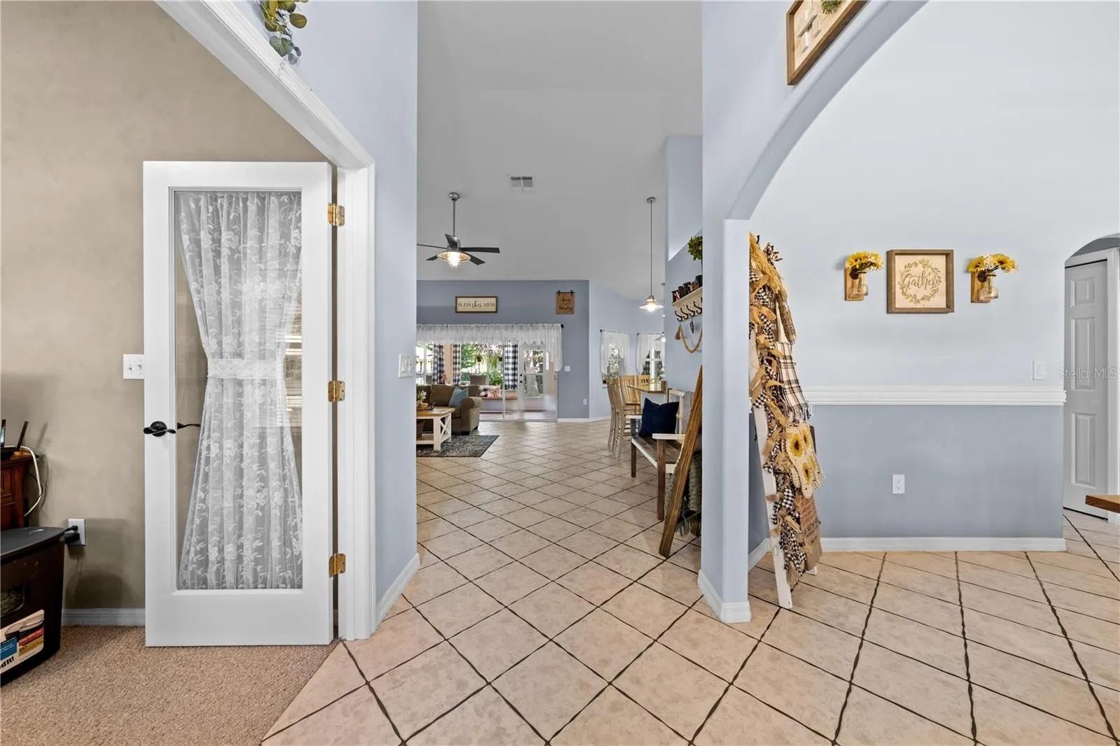 4907 RAYLENE WAY