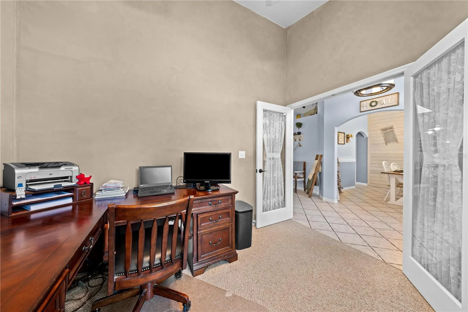 4907 RAYLENE WAY
