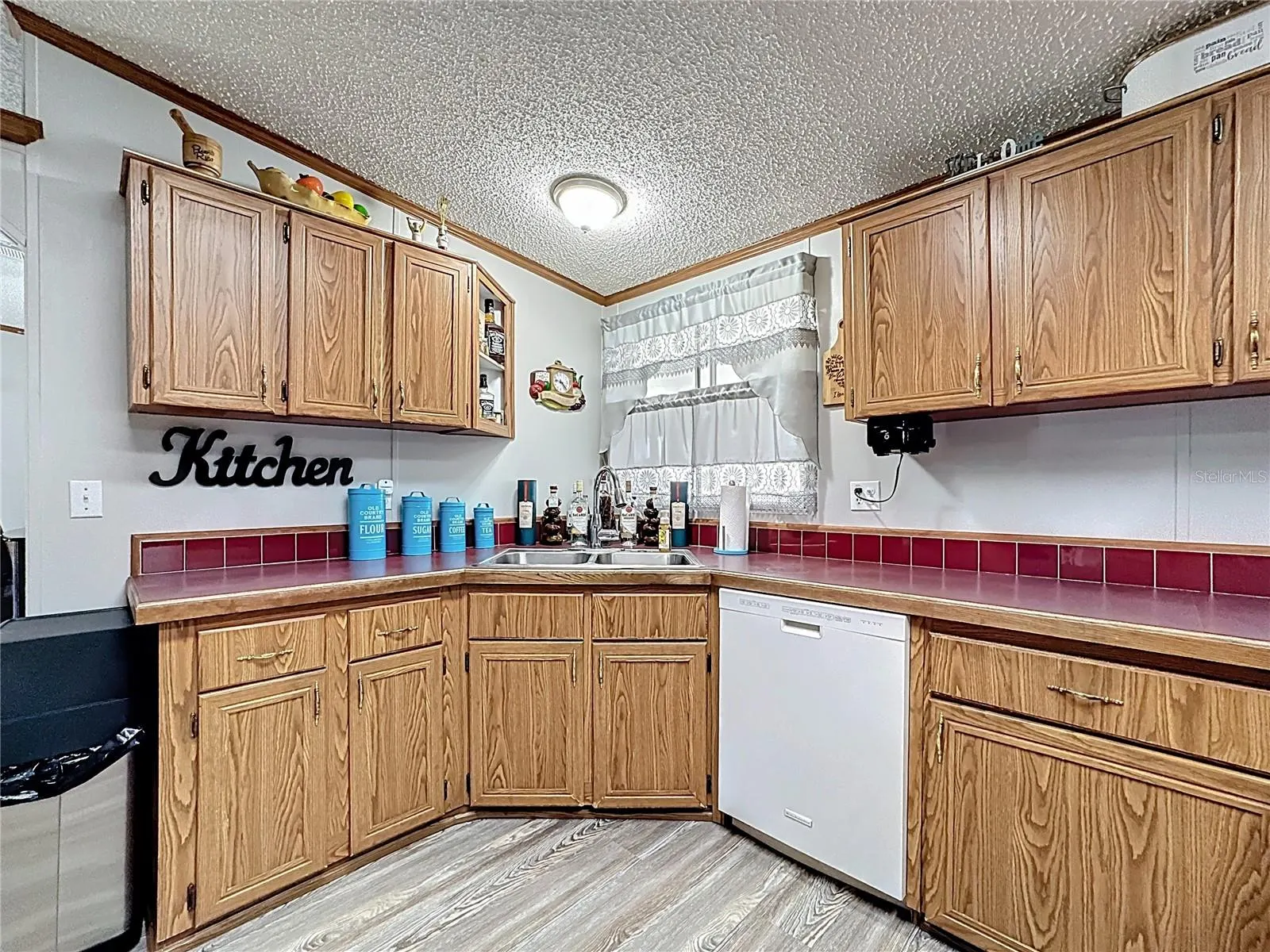 4165 KAISER AVE