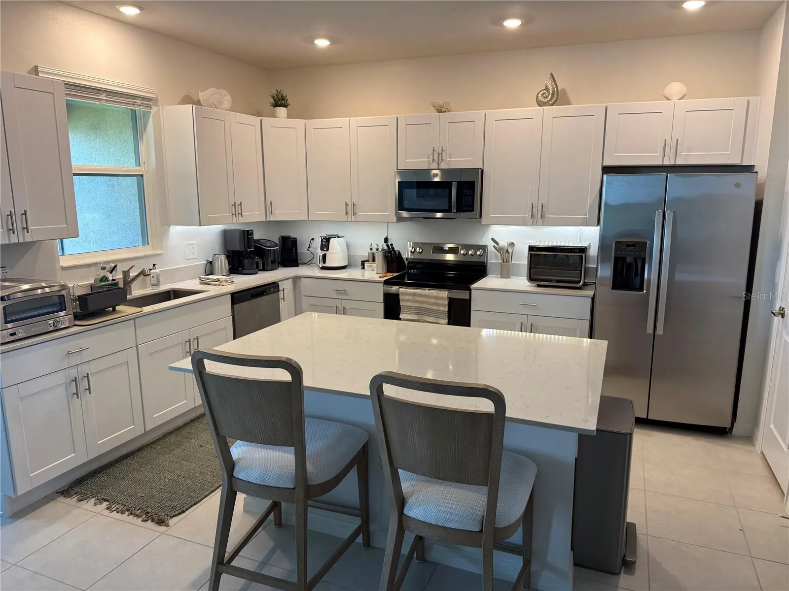 9276 BONITA MAR DR