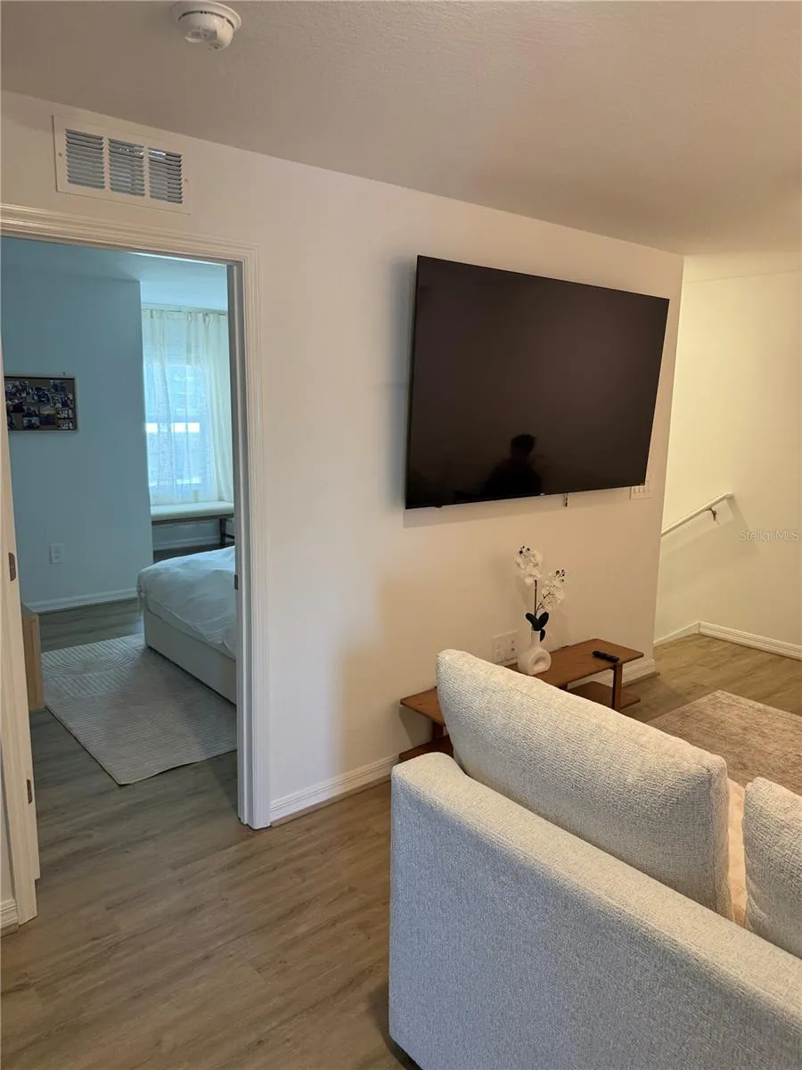 9276 BONITA MAR DR
