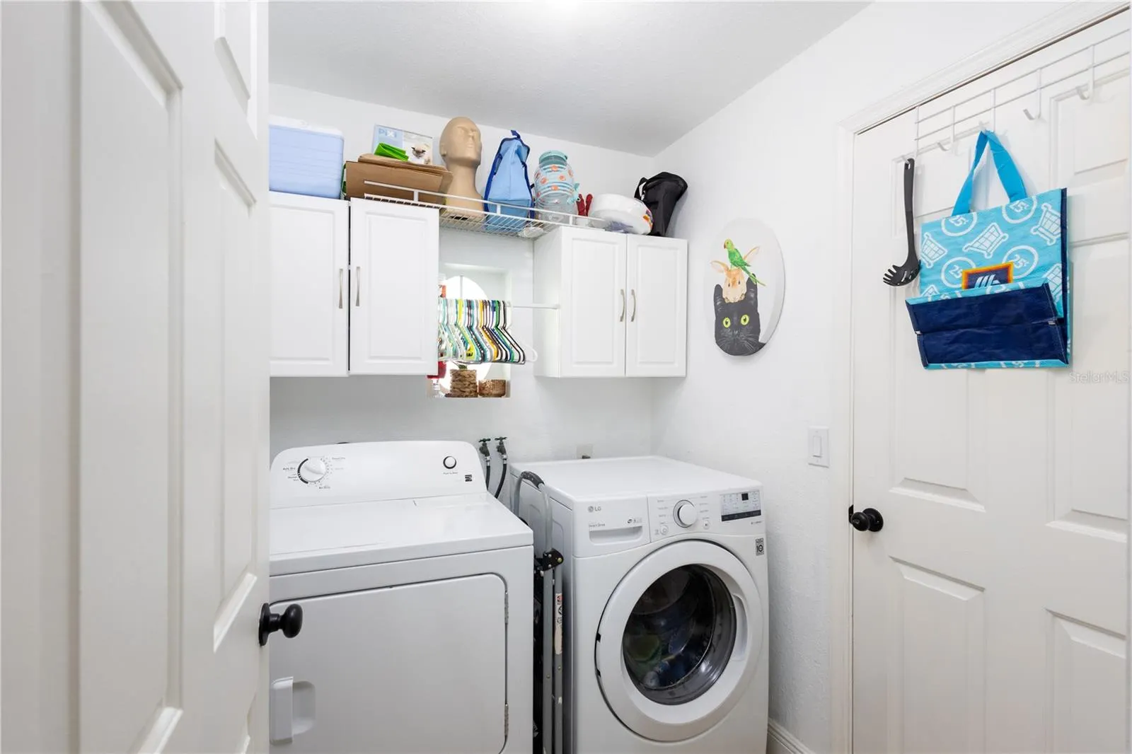 2902 CAROLINE VICTORIA CT