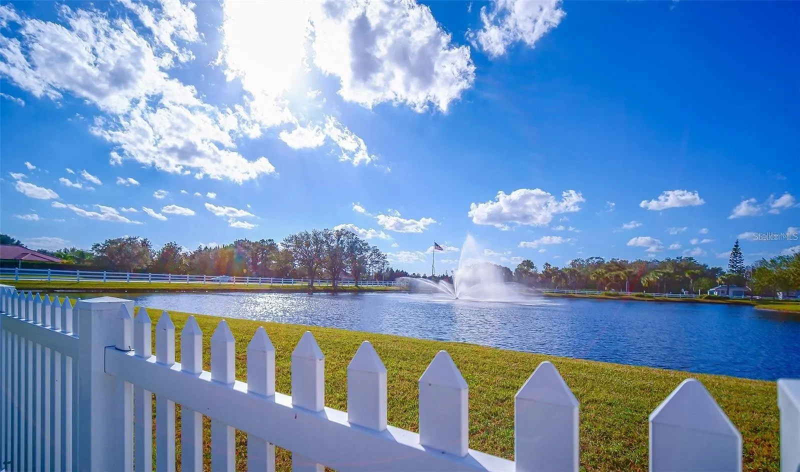 2902 CAROLINE VICTORIA CT
