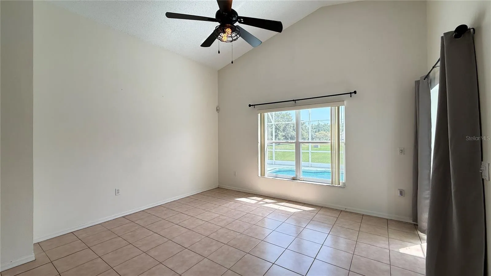 116 FOREST VIEW CT