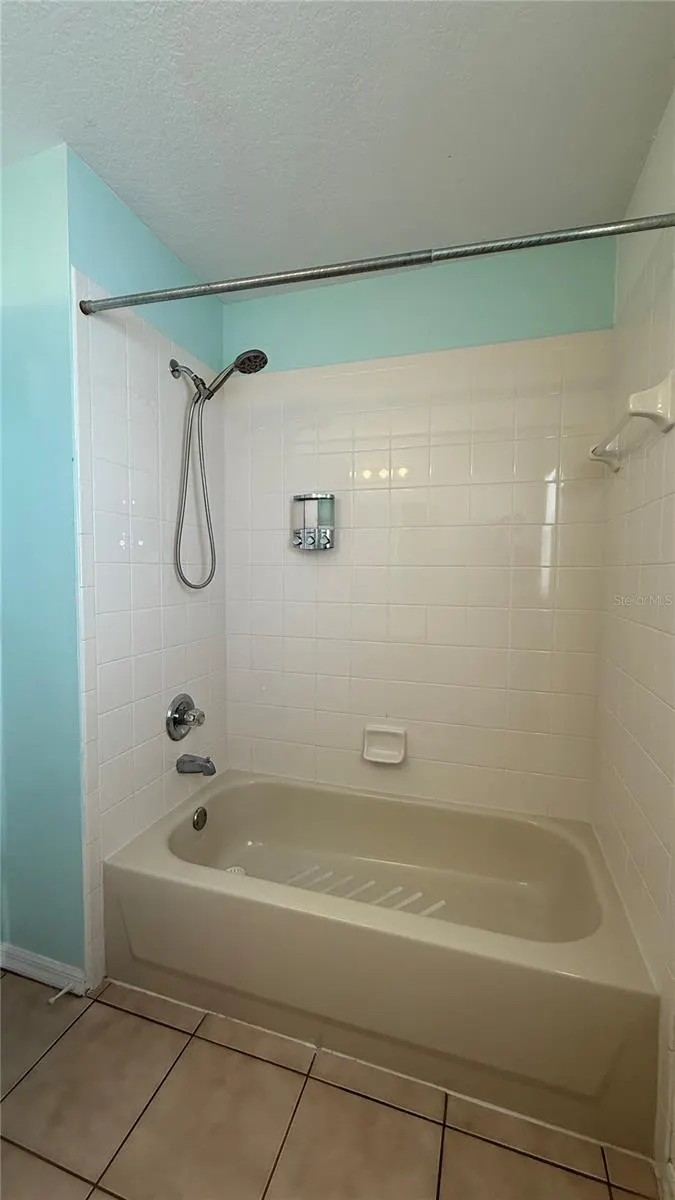 116 FOREST VIEW CT