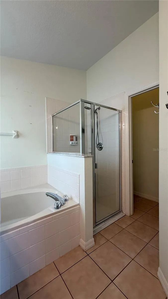 116 FOREST VIEW CT