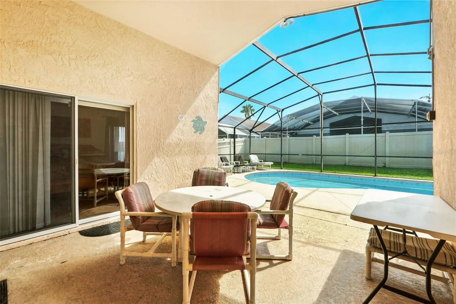 131 S ROMA WAY