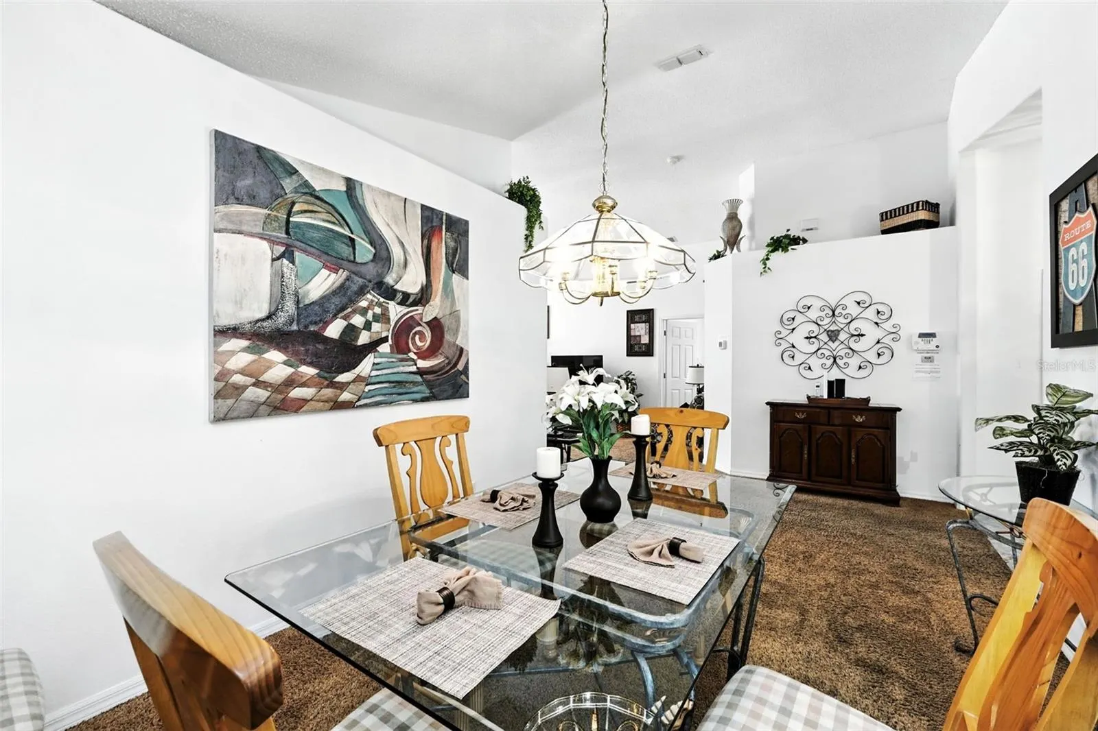 131 S ROMA WAY
