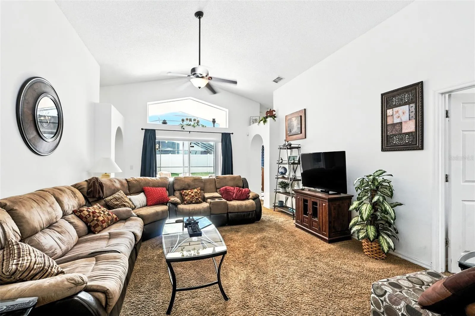 131 S ROMA WAY